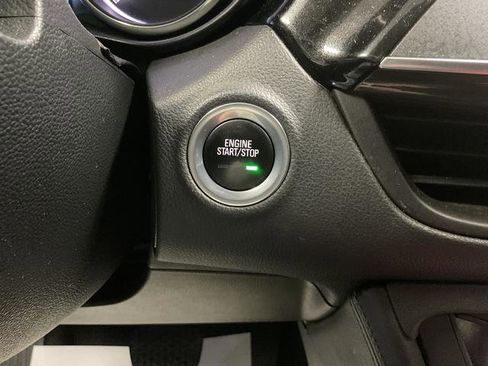 Used 2019 Buick Envision Essence image 22