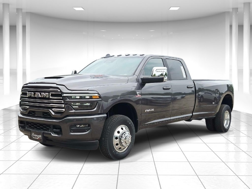 New 2026 RAM 3500 Laramie w/ Sport Appearance Package AWD/4WD image 7