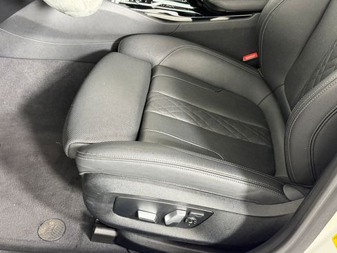 Used 2021 BMW 540i w/ M Sport Package RWD image 13