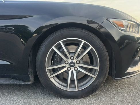 Used 2016 Ford Mustang GT RWD image 13