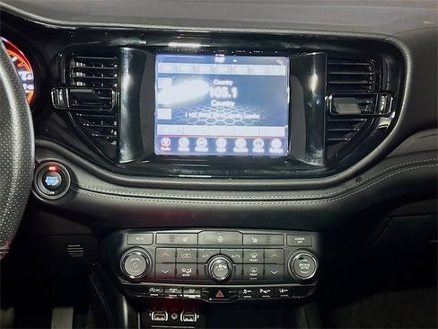 Used 2022 Dodge Durango GT image 11
