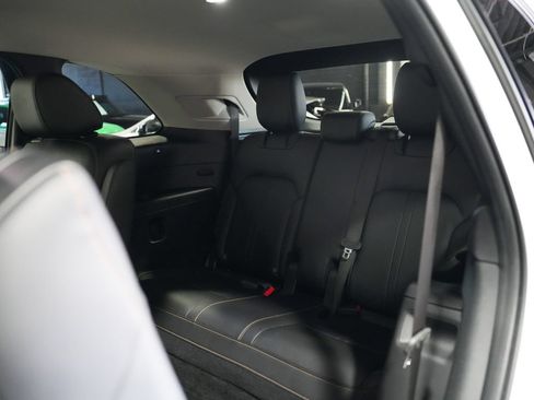 Used 2024 MAZDA CX-90 3.3 Turbo w/ Preferred Plus AWD/4WD image 35