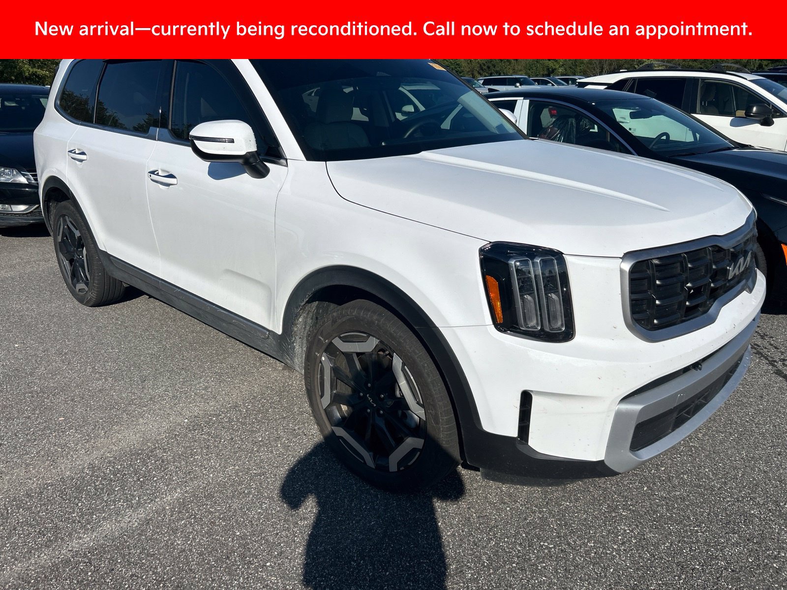 Certified 2025 Kia Telluride S AWD/4WD image 3