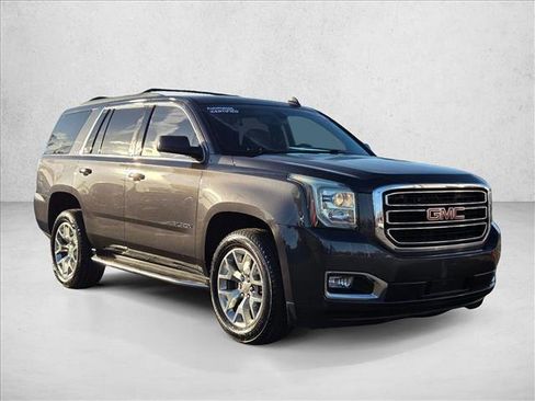 Used 2018 GMC Yukon SLE w/ SLE Value Package image 3