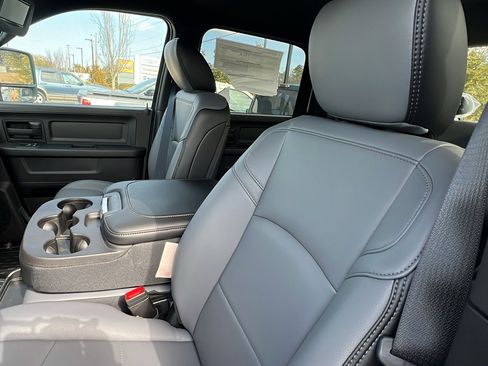 New 2026 RAM 5500 Tradesman w/ Chrome Appearance Group image 18