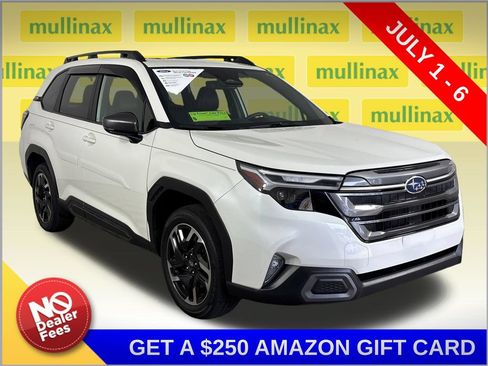 Used 2025 Subaru Forester Limited w/ Popular Package #2 AWD/4WD image 1