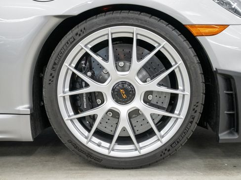 Used 2025 Porsche 718 Boxster Spyder RS RWD image 37