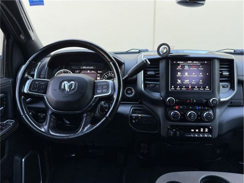 Used 2021 RAM 2500 Laramie w/ Night Edition image 19