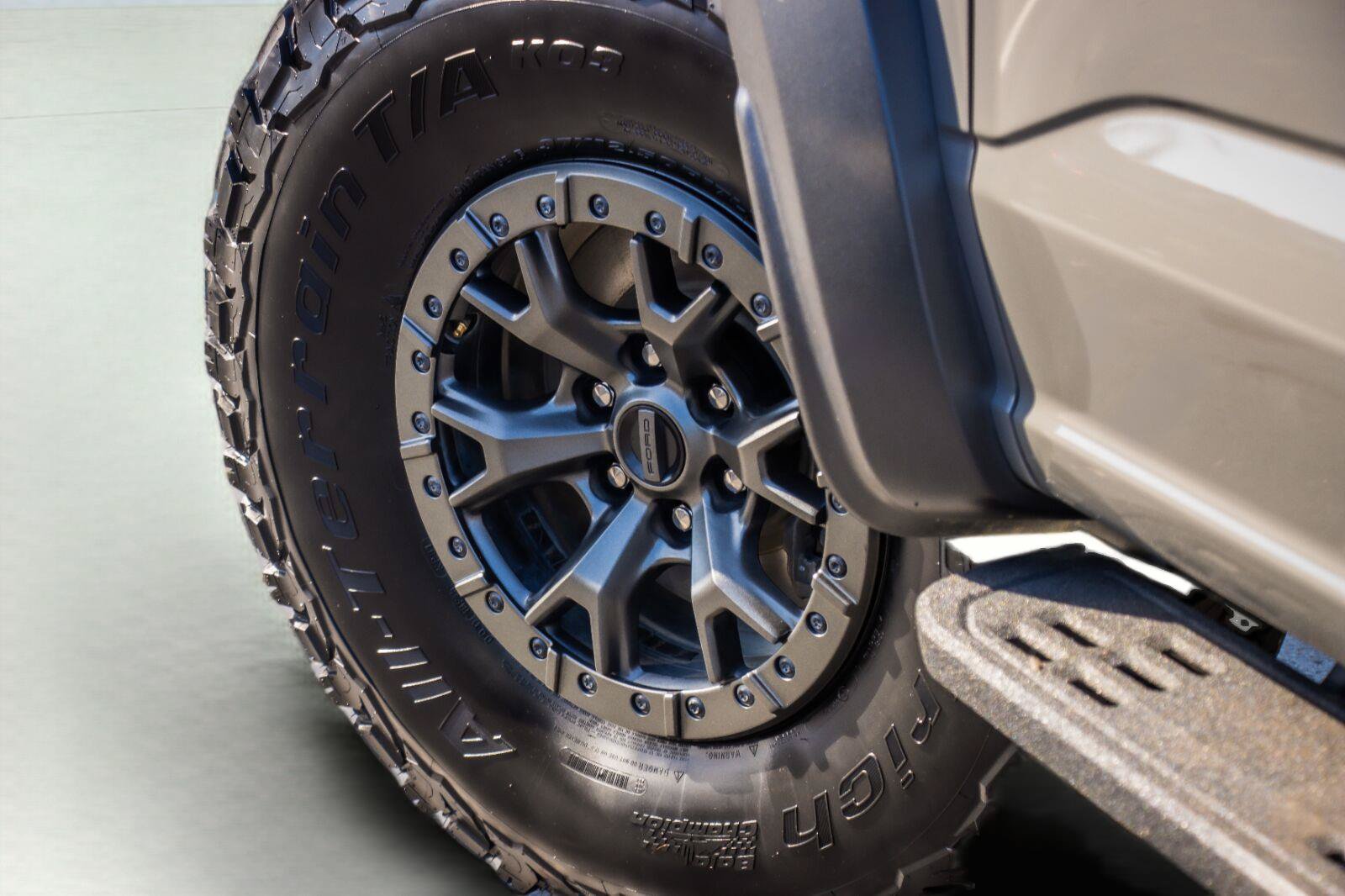 Used 2021 Ford F150 Raptor w/ Raptor 37 Performance Package AWD/4WD image 5