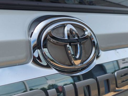 Used 2024 Toyota 4Runner Limited RWD image 6