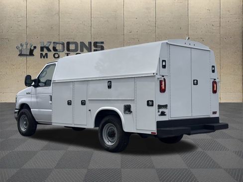 New 2024 Ford E-350 and Econoline 350 Super Duty w/ Power Windows & Locks Group image 7