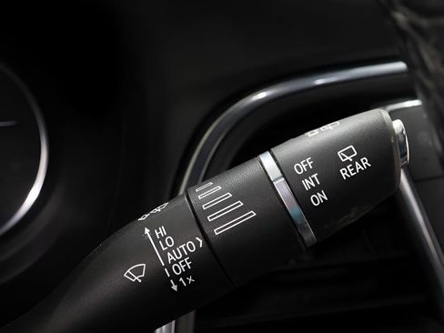 Used 2022 Buick Enclave Avenir w/ Avenir Technology Package image 19