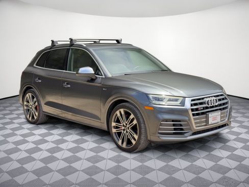 Used 2018 Audi SQ5 Premium Plus w/ S Sport Package AWD/4WD image 7