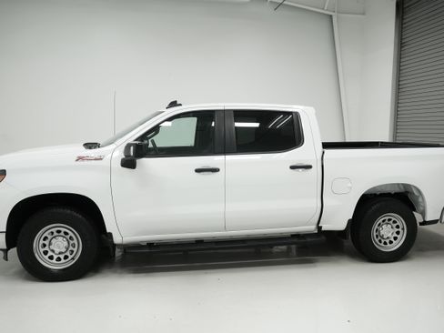 Used 2023 Chevrolet Silverado 1500 W/T w/ WT Safety Package AWD/4WD image 6