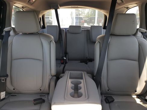 Used 2024 Honda Odyssey Touring image 13