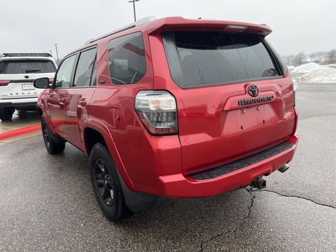 Used 2017 Toyota 4Runner SR5 Premium image 14