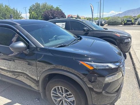 Used 2026 Nissan Rogue S AWD/4WD image 6