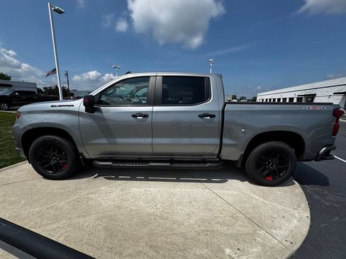Used 2023 Chevrolet Silverado 1500 RST w/ Redline Edition AWD/4WD image 4
