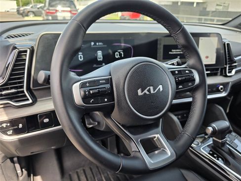 Used 2024 Kia Sportage X-Line w/ X-Line Premium Package AWD/4WD image 11