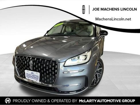 Used 2025 Lincoln Corsair Reserve AWD/4WD image 1