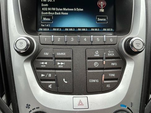 Used 2016 Chevrolet Equinox LS AWD/4WD image 24