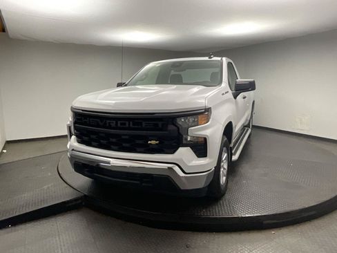 Used 2025 Chevrolet Silverado 1500 W/T RWD image 3