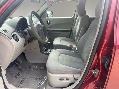 Used 2008 Chevrolet HHR LT FWD image 19