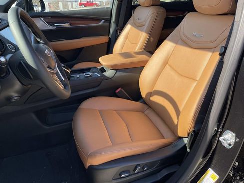 New 2026 Cadillac XT5 Premium Luxury image 21