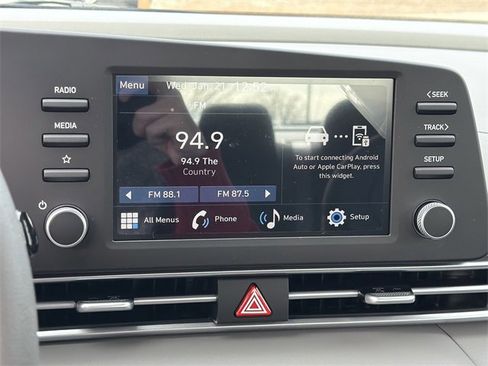 New 2026 Hyundai Elantra SE image 27