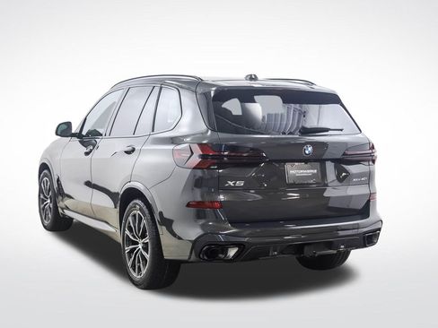 New 2026 BMW X5 xDrive40i w/ Executive Package AWD/4WD image 3