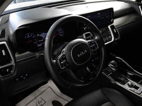 Used 2022 Kia Sorento SX FWD image 5