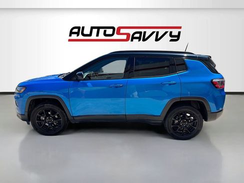 Used 2022 Jeep Compass Latitude AWD/4WD image 4