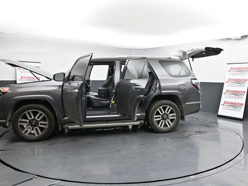Used 2019 Toyota 4Runner Limited image 28