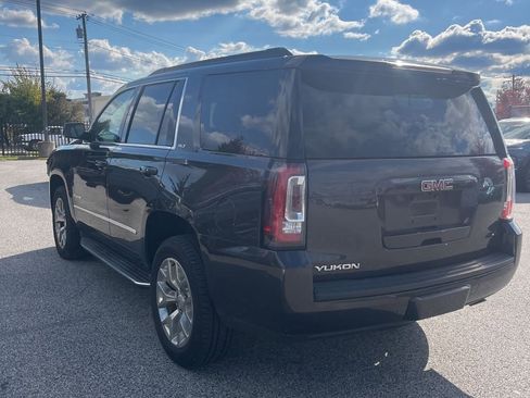 Used 2018 GMC Yukon SLT w/ HD Trailering Package image 6