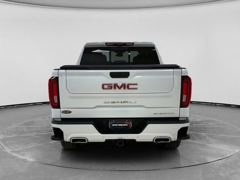 Used 2025 GMC Sierra 1500 Denali AWD/4WD image 4