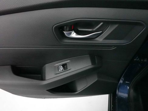 Used 2025 Honda Accord SE image 25