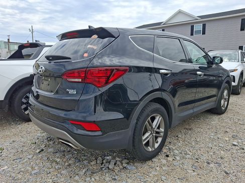 Used 2017 Hyundai Santa Fe Sport w/ Cargo Package AWD/4WD image 5