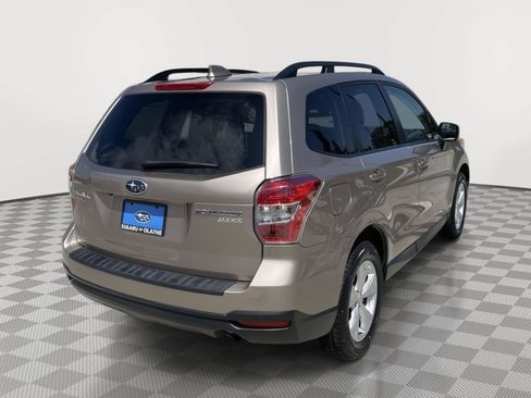 Used 2016 Subaru Forester 2.5i Premium w/ All-Weather Package AWD/4WD image 15