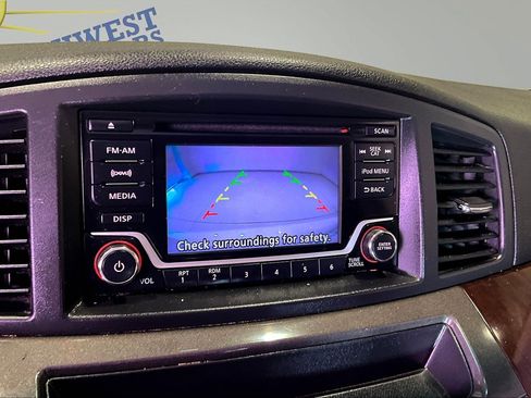 Used 2016 Nissan Quest SV FWD image 15