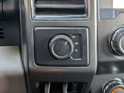 Used 2022 Ford F250 XLT AWD/4WD image 21