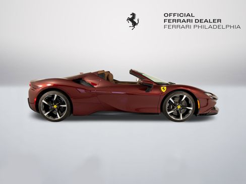 Certified 2025 Ferrari SF90 Spider AWD/4WD image 9