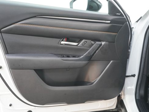 Used 2024 MAZDA CX-50 AWD 2.5 S w/ Cargo Package image 19