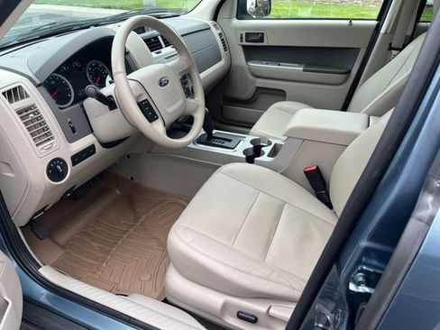 Used 2011 Ford Escape XLT w/ 203A Rapid Spec Order Code image 20