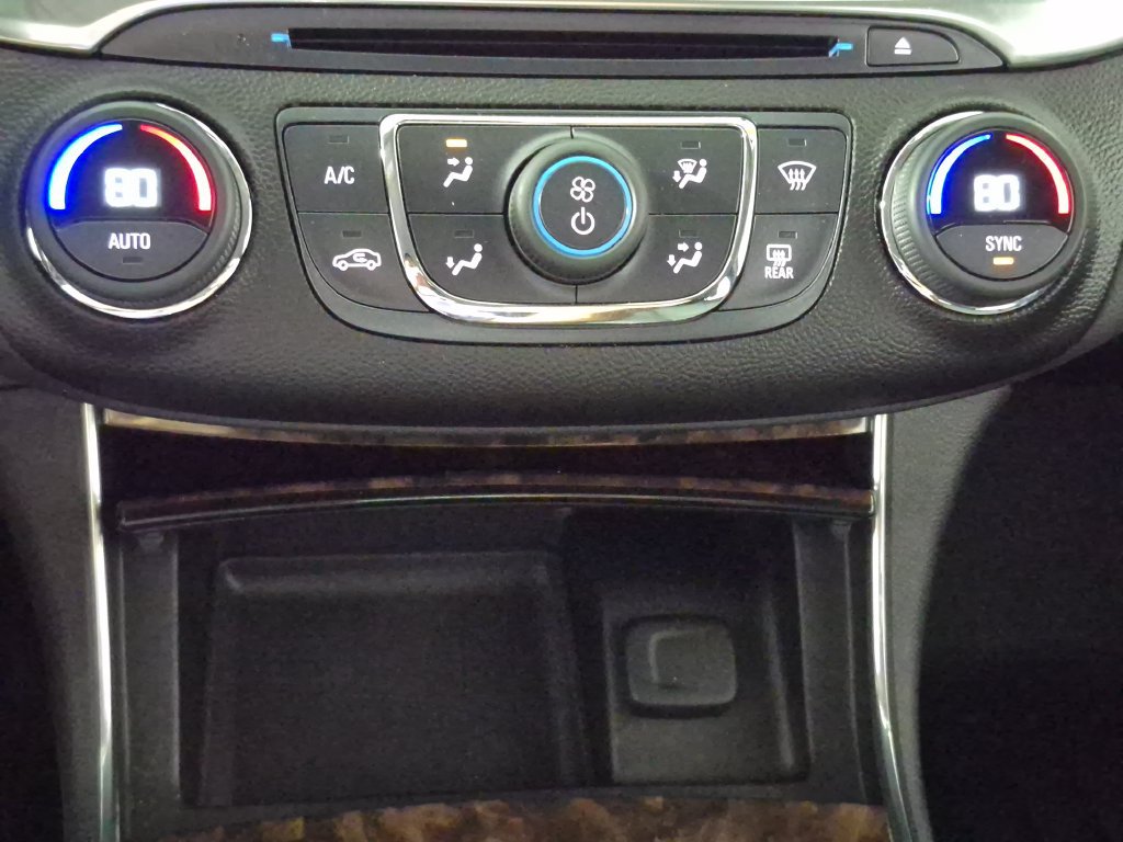 Used 2014 Chevrolet Impala LT FWD image 20