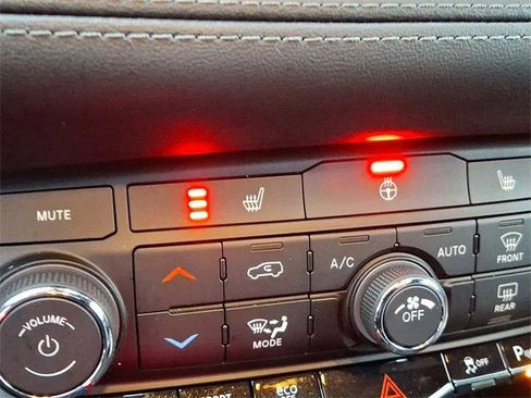 Certified 2022 Dodge Durango GT image 19