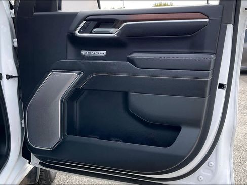 Certified 2024 GMC Sierra 1500 Denali w/ Denali Reserve Package image 21