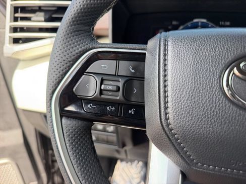 Used 2025 Toyota Tundra Capstone AWD/4WD image 20