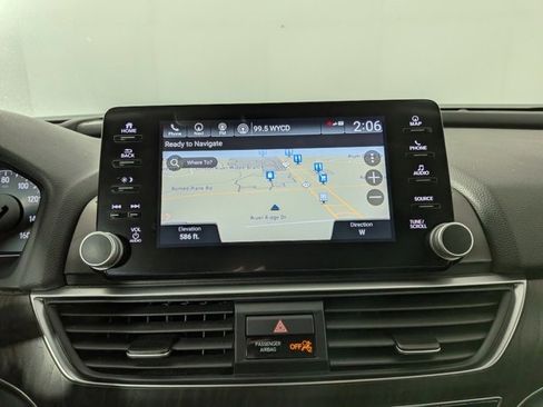 Used 2021 Honda Accord Touring image 5