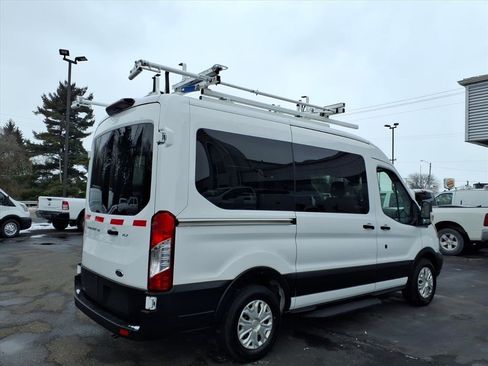 Used 2019 Ford Transit 150 XLT image 5