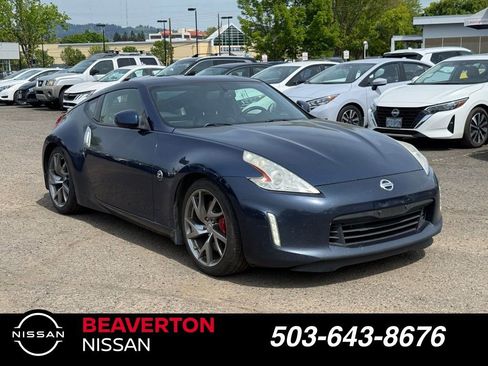 Used 2013 Nissan 370Z Touring w/ Sport Pkg RWD image 1